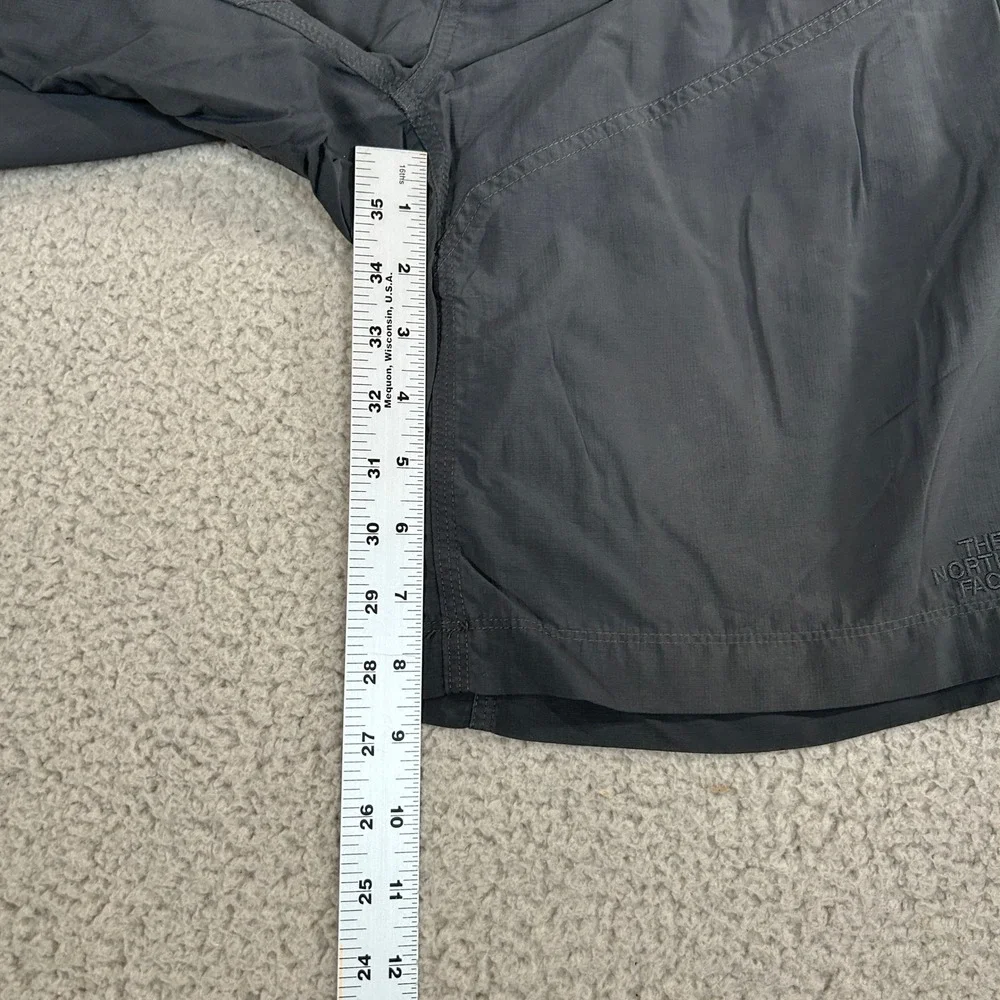 The North Face Mens Size 36 Gray Cargo Shorts Outdoor Hiking Quick Dry‎